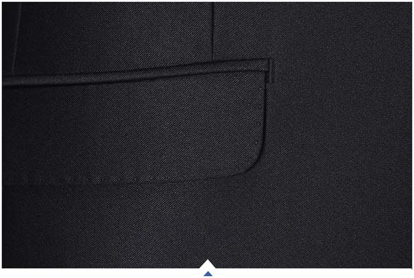 單排一粒扣職業(yè)西裝定做插袋細(xì)節(jié)特寫圖